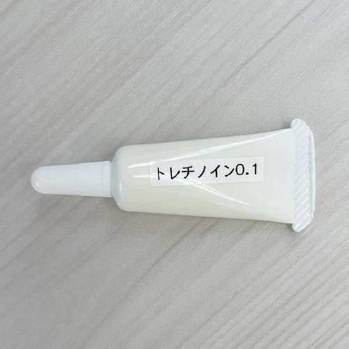 トレチノインオイルジェル0.1％